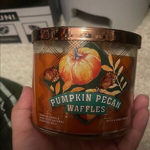 Bath & Body Works Pumpkin Pecan Waffles Candle